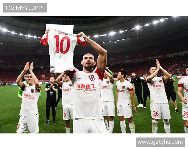 上海足球队在城市联赛中以74分稳居榜首争冠形势一片大好 上海足球队在城市联赛中以74分稳居榜首争冠形势一片大好