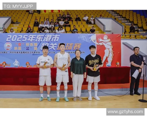 李强专访：探寻篮球背后的成功秘诀与成长之路