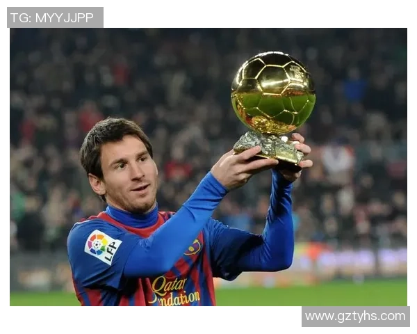 足球明星中谁被誉为12号球员的传奇与影响力解析