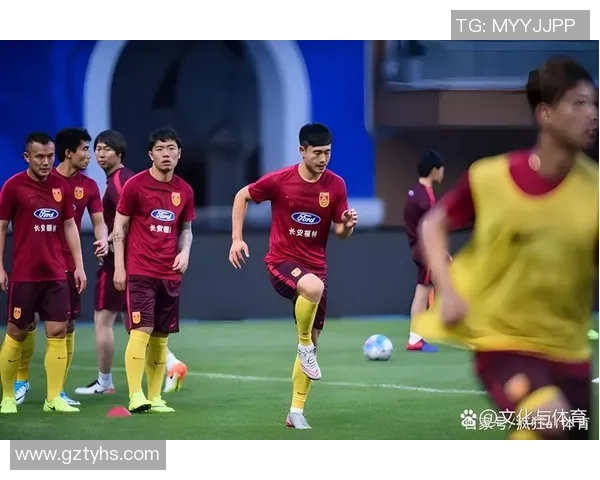 足球明星热议台湾球员表现与潜力展望引发广泛关注与讨论 足球明星热议台湾球员表现与潜力展望引发广泛关注与讨论